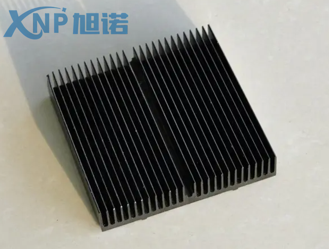 黑色铝合金散热器.png 黑色铝合金散热器.png